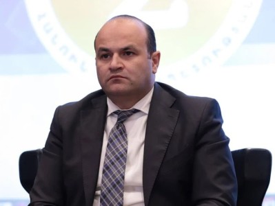 ԱՄՆ-ում ՀՀ դեսպան Նարեկ Մկրտչյանի եղբորը մեղադրանք առաջադրվեց. նա տնային կալանքի տակ է