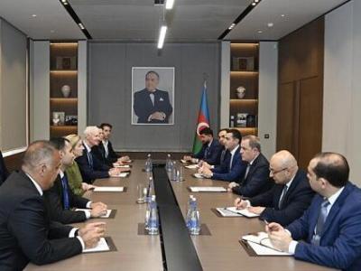 Americans discuss in Baku implementation of Trump-era documents