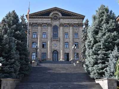 Երևանում շարունակվում է խորհրդարանական հերթական քառօրյայի աշխատանքը