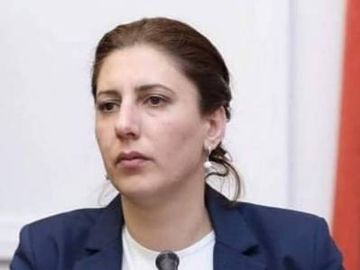 Դատարանը պարտավորեցրել է Սոֆիա Հովսեփյանին ներողություն խնդրել Արսեն Թորոսյանին վիրավորելու համար