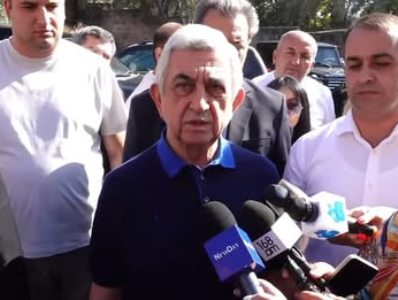 Серж Саргсян: Есть два способа отстранения властей – непальский и французский