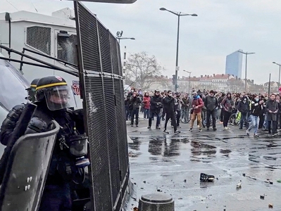 Ֆրանսիայում զանգվածային ցույցերից հետո շարունակվում են մանիֆեստացիաները