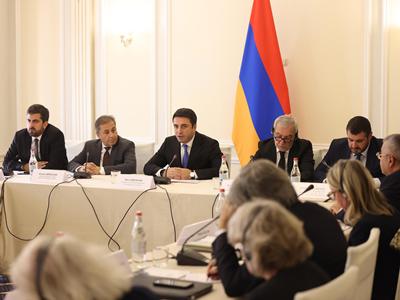 Քննարկվել է գործընկերության ընթացիկ վիճակը. Ալեն Սիմոնյանն ընդունել է ՆԱՏՕ-ում հավատարմագրված դեսպաններին