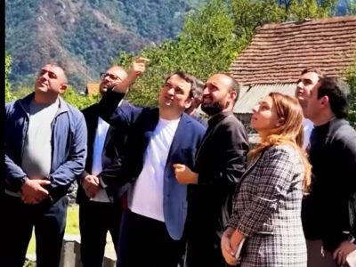 «Մեր Ձևով» շարժման անդամները շրջայց են կատարել Օձուն գյուղում, հանդիպում ունեցել բնակիչների հետ