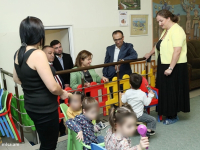 ԱՍՀ նախարար Արսեն Թորոսյանն այցելել է «Երևանի մանկան տուն» ՊՈԱԿ