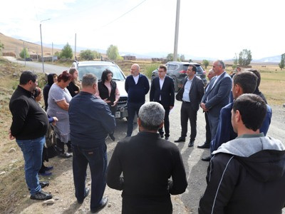 «Քայլ-քայլ ենք առաջ գնալու». Շիրակի մարզպետը  հյուսիսի ամենահեռավոր գյուղեր է այցելել