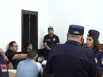 Եթե տղաները անվանականչից հետո քնել էին, ինչո՞ւ էին բուշլատներով. Նորայր Նորիկյան