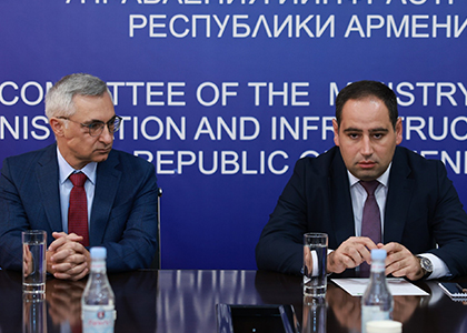 Դավիթ Խուդաթյանը Ջրային կոմիտեի աշխատակազմին է ներկայացրել նորանշանակ նախագահին