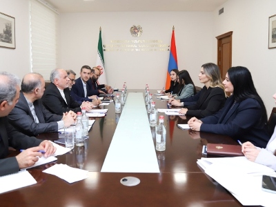 Հայաստանի և Իրանի արդարադատության նախարարները խոսել են Հայաստանի և Ադրբեջանի միջև խաղաղության գործընթացի մասին