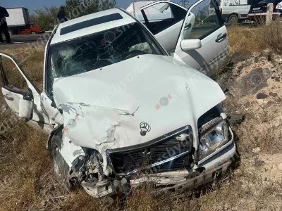 Արմավիրի մարզում բախվել են «Ford Transit»-ը և «Mercedes»-ը․ կա 5 վիրավոր․ shamshyan.com