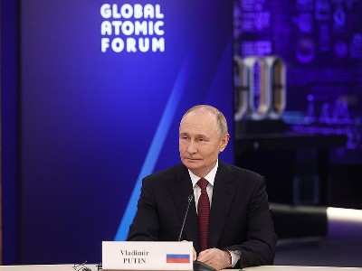 Путин: Россия вскоре начнёт серийное производство плавучих АЭС
