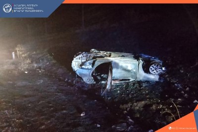 Գիշերը Ծովագյուղ-Շորժա-Վարդենի ճանապարհին բախվել են GAZ բեռնատարը և Jeep-ը․ վերջինս շրջվել և բռնկվել