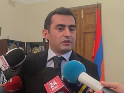 Նեղացած չեմ, Փաշինյանը չի թույլատրող, չթույլատրողը. Հակոբ Արշակյանը՝ իրեն ՔՊ համագումարին չթողնելու մասին