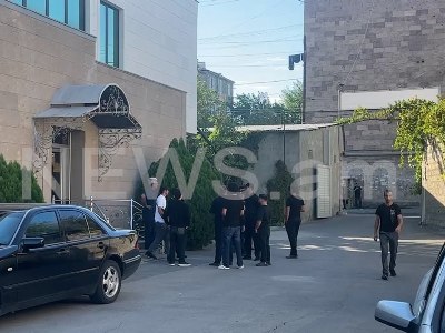 Դուրս եկան, ասացին՝ աչքներդ լույս, հետո իմացանք՝ մահացել է. նորածնի հարազատները բժշկին են մեղադրում