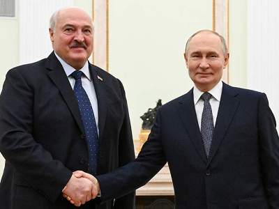Лукашенко рассказал, как обсуждал с Путиным «как выжить в это сложное время»