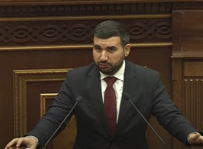 Դուք չեք որոշում, թե պատմական հայրենիքի որ մի սիմվոլի համար պիտի տանջվեք. Ուրմիա լիճը պատմական հայրենիք չէ՞. Ալեքսանյան