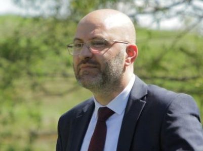 Գյումրեցին ուրիշ «խասյաթ» ունի․ մարզպետը շնորհավորել է քաղաքի օրվա առթիվ