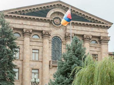 Ален Симонян принял решение направить отчет следственной комиссии по делу 44-дневной войны в первый отдел парламента
