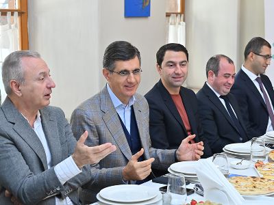 Silicon Mountains 2025 Tech Summit Speakers Met with Media Representatives