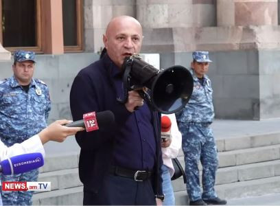 Թույլ չենք տալու, որ Արցախ վերադարձի հարցը կասկածի տակ դրվի. Բողոքի ակցիայի մասնակից
