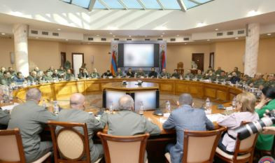 ՊՆ-ում տեղի է ունեցել զինծառայողների գաղափարական դաստիարակության ոլորտին առնչվող կոնֆերանս