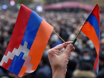 В Армении создали благотворительный фонд помощи вынужденным переселенцам из НКР