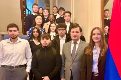 Ֆրանսիայում ՀՀ դեսպանը ուսանողներին է ներկայացրել Հայաստանի արտաքին քաղաքականությունը