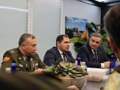 Պապիկյանը հանդիպել է ԱՄՆ պաշտպանական անվտանգության համագործակցության գործակալության տնօրենի հետ
