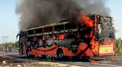 At least 20 passengers burned to death in bus fire in India