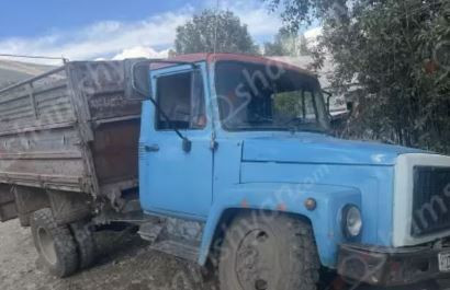 Լոռու մարզում 71-ամյա տղամարդը իր բեռնատարի վրա աշխատանքներ կատարելիս նշված ավտոմեքենայով վրաերթի է ենթարկվել եւ մահացել