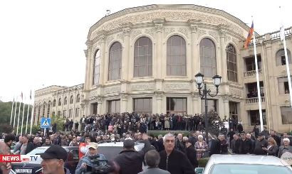 Վարդան Ղուկասյանը դիմել է գյումրեցիներին