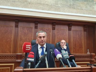 Գյումրիի համայնքապետի պարտականությունները կկատարի Վարդան Ղուկասյանի փեսան՝ Ավետիս Առաքելյանը