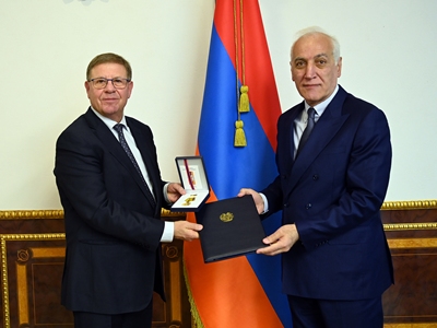 ՀՀ նախագահը Ադամ-Ալեքսան Կաբլանյանին պարգևատրել է Երախտագիտության մեդալով
