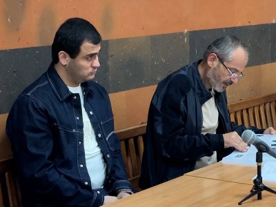 Եղել է 3 զենք, կրակվել է նաև ներսից դուրս. Ախտոյանի ազգականի գործով կալանավորվածի պաշտպան