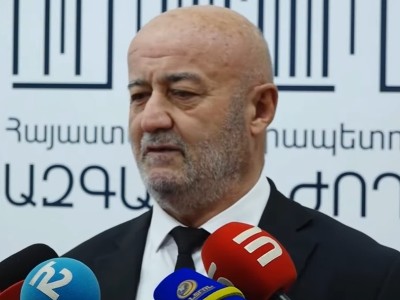 Հասարակության պես Փաշինյանն էլ հիվանդ է. գուցե իր վրա քիչ են ազդում այդ սինդրոմները, որովհետև ինքը ուժեղ է. Աղազարյան