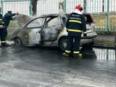 Հրդեհ ավտոմեքենայում
