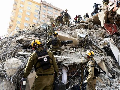 4 buildings collapse in Turkey as result of quake