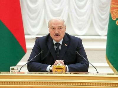 Lukashenko hopes for long-term peace between Armenia, Azerbaijan