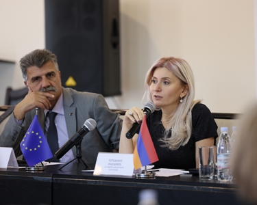 Ի՞նչ պահանջներ են ներկայացվում տնօրենին․ քննարկվել են դպրոցների կառավարման համակարգի բարեփոխումները