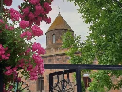 Վեհափառի տնօրինությամբ՝ Տեր Զարեհ քահանա Աշուրյանը ծառայության է կոչվել Ռուսաստանի և Նոր Նախիջևանի Հայոց թեմում