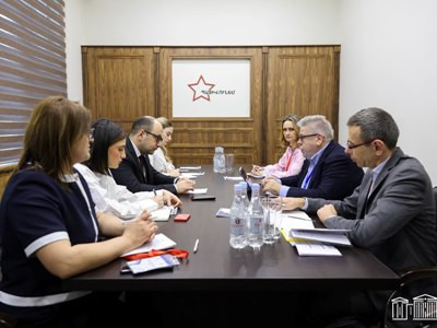 Մամիջանյանը Եվրախորհրդարանի պատգամավոր Նաչո Սանչես Ամորին ներկայացրել է ՀՀ ներքաղաքական իրավիճակը