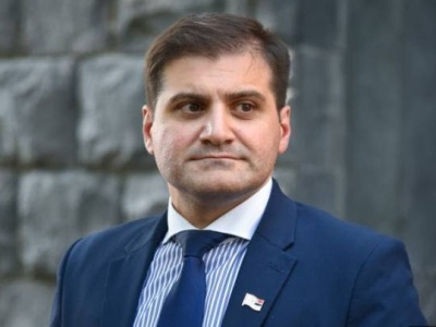 Արման Բաբաջանյանը հայտնվել է մեղադրյալի աթոռին