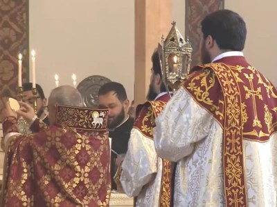 В Кафедральном соборе в Эчмиадзине был совершен молебен за армянских пленных