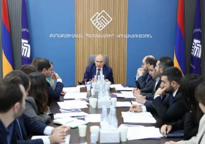 «Грапарак»: Кто вовлечен в работу предвыборного штаба правящей в Армении партии?