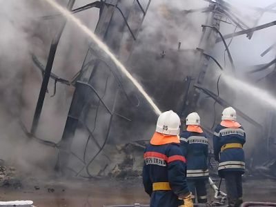 После взрыва на нефтехимическом заводе глава Башкирии заявил об атаке дронов