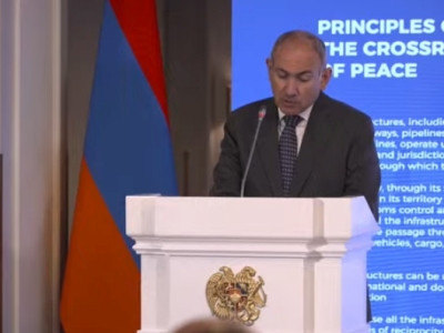 Премьер-министр: В Азербайджане видят в парламенте Армении флаги Карабаха и говорят о «Гёйче»