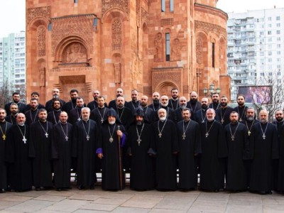 Խստորեն դատապարտում ենք ՀՀ իշխանությունների հակաեկեղեցական քաղաքականությունը ՀԱԵ Ռուսաստանի և Նոր Նախիջևանի թեմեր