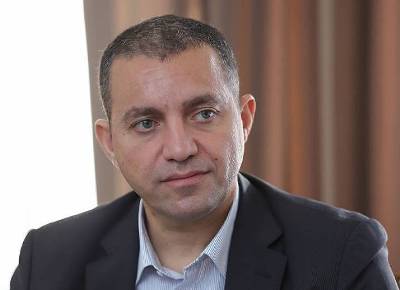 Armenia ex-economy minister Vahan Kerobyan taken into custody