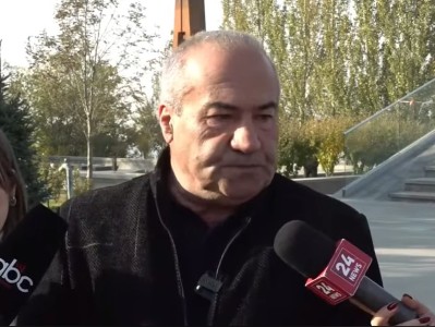 Ափսոսում եմ, որ Մեխակ Մեխակյանի որդին՝ Արգիշտի Մեխակյանը համագործակցում է ՔՊ-ի հետ. Խաչիկ Մանուկյան