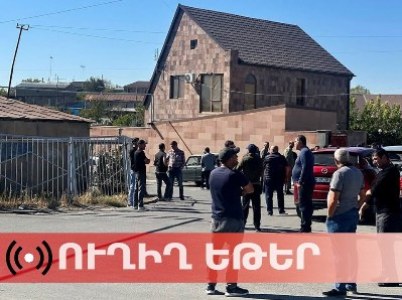 Ախտոյանները չպետք է վերադառնան Մերձավան. Վալոդյա Գրիգորյանի աջակիցների հավաքը